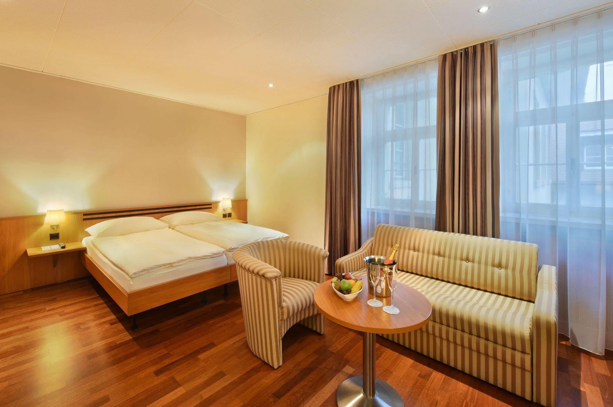 Apart Hotel Amadeo Zofingen Dış mekan fotoğraf